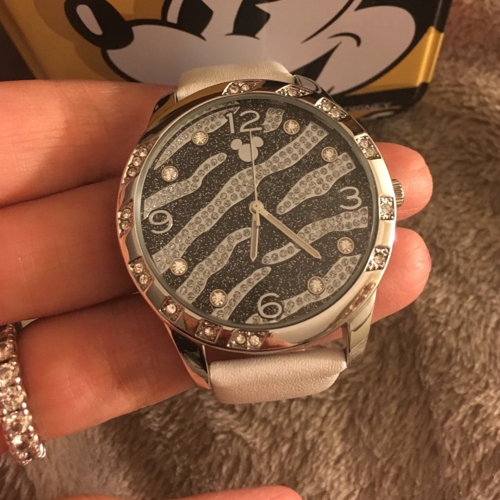 Walt Disney World Watch with tin case